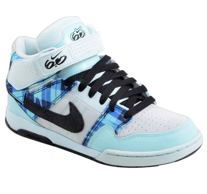 Nike air mogan clearance mid 2